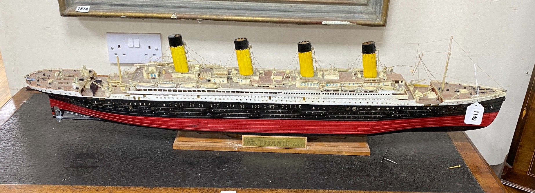 A kit built model of the Titanic, length 109cm
